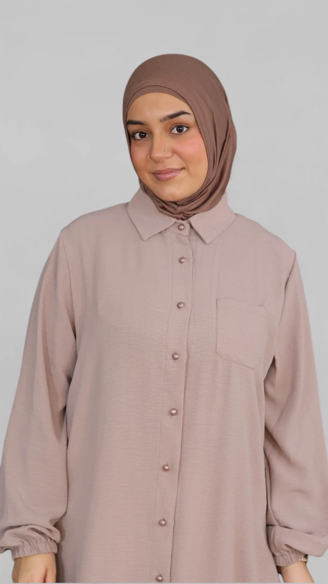 Hidayah Crinkle Skjorte/Bukse-Sæt (Latte) - Image 4