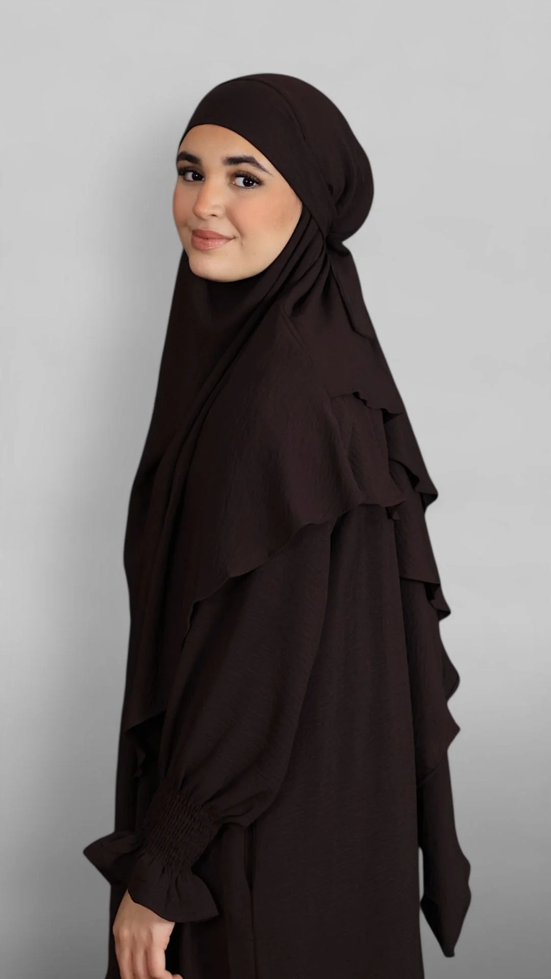 Crinkle Tie-back Khimar 2-lag (Coffee) - Image 6