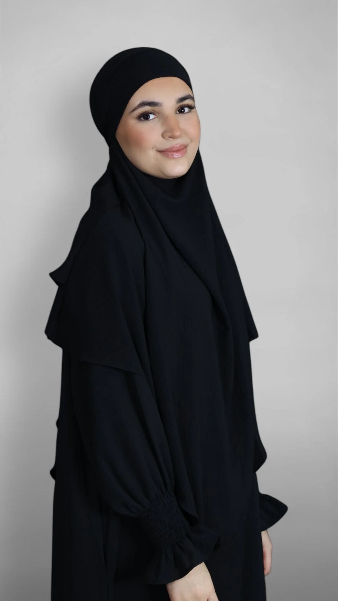 Crinkle Tie-back Khimar 2-lag (Sort) - Image 6