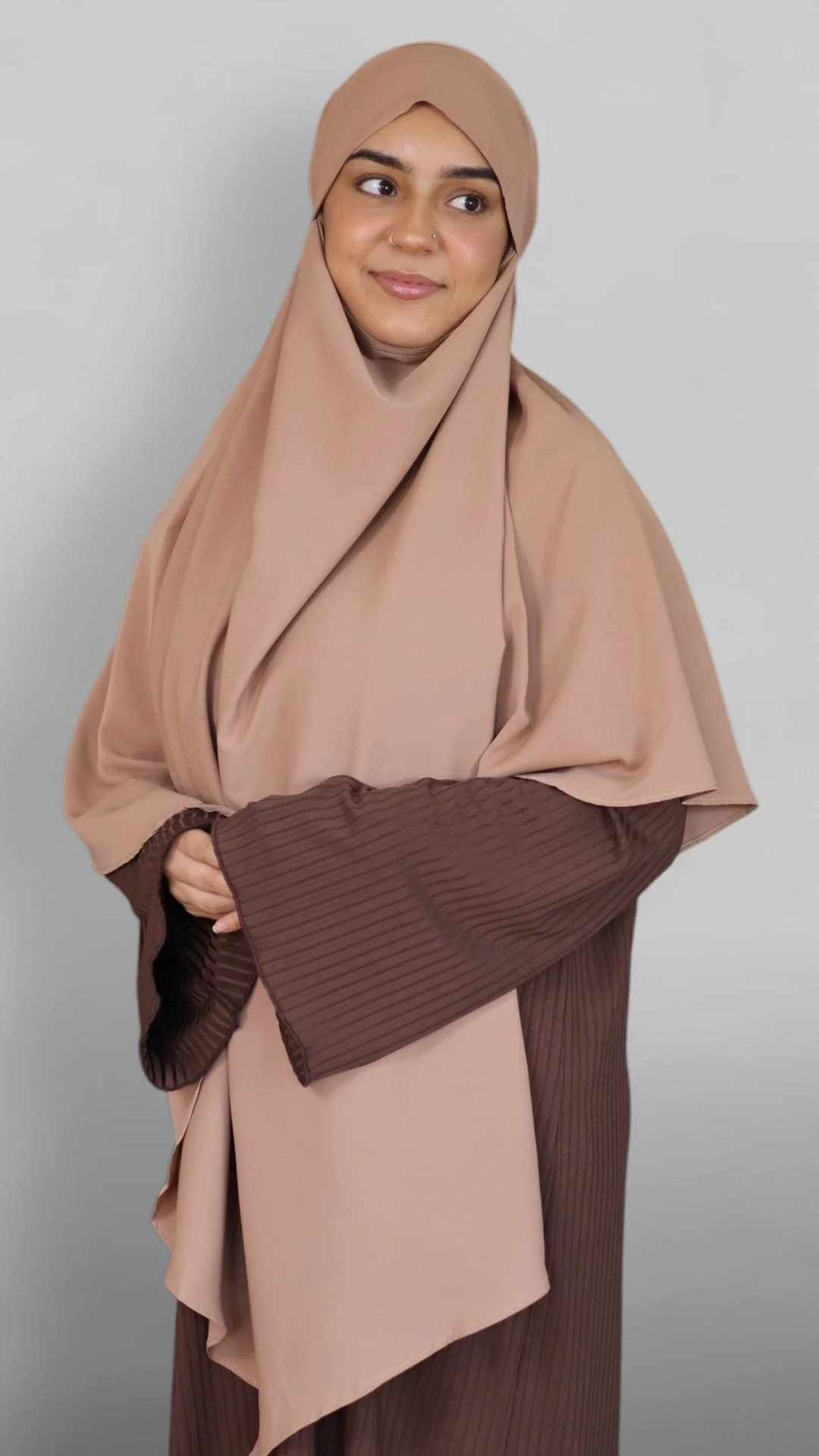 Nidha Tie-back Khimar (Macaroon) - Image 4