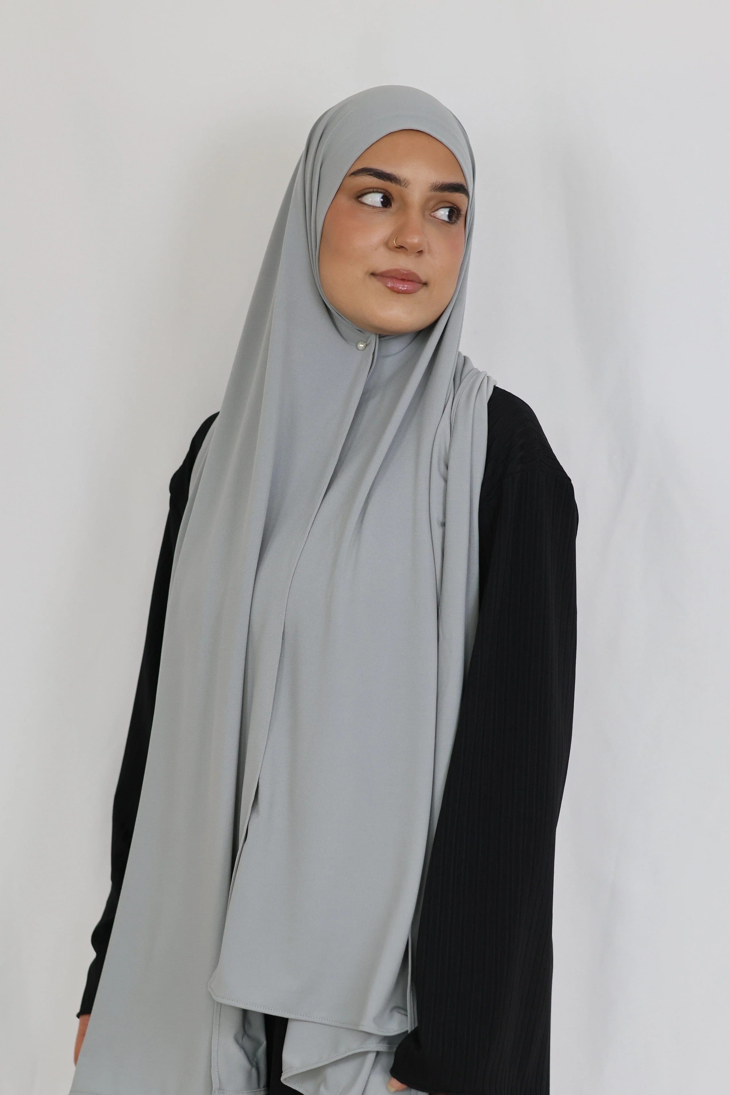Refined Plain Liquid Jersey (Platin) - Image 3